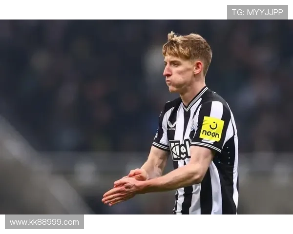 拉塞尔斯告别纽卡加盟莱斯特城 拉塞尔斯告别纽卡加盟莱斯特城